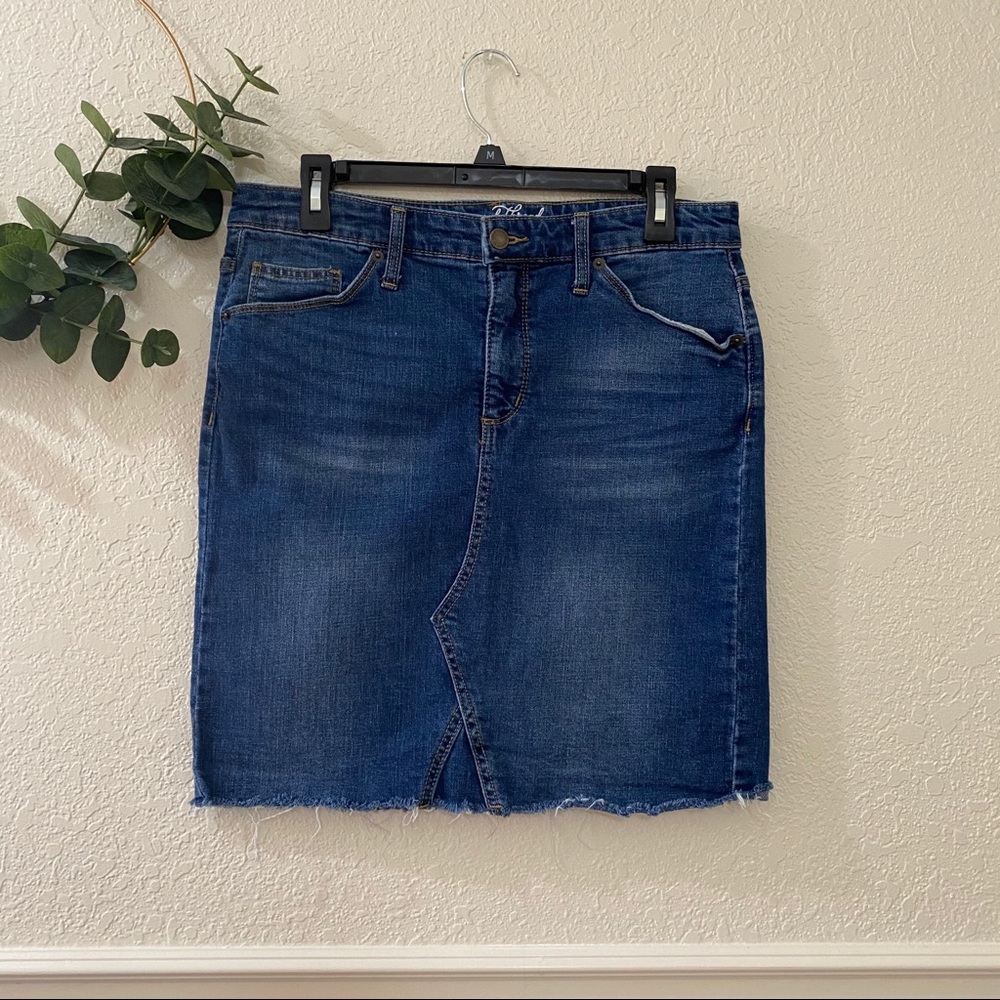 Universal threads jean skirt